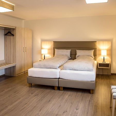 Rueters Parkhotel فيلنغن المظهر الخارجي الصورة