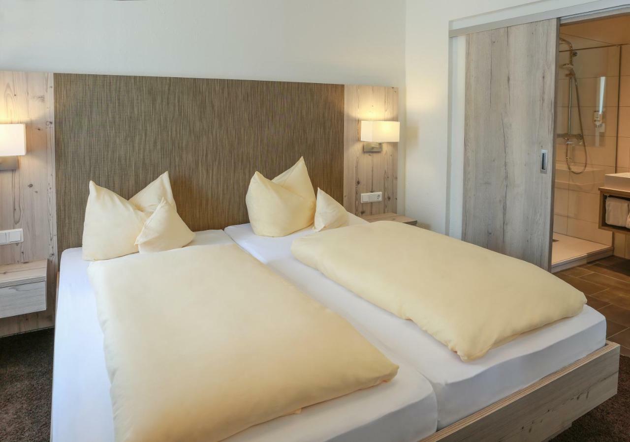 Rueters Parkhotel فيلنغن المظهر الخارجي الصورة